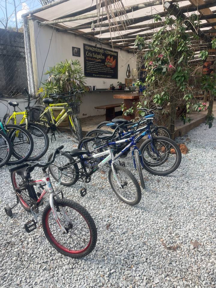 Bicicletas disponíveis no espaço da Cris Bike Pampulha